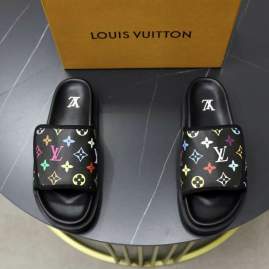 Picture of Louis Vuitton Slippers _SKULVsz38-45hnh0444962